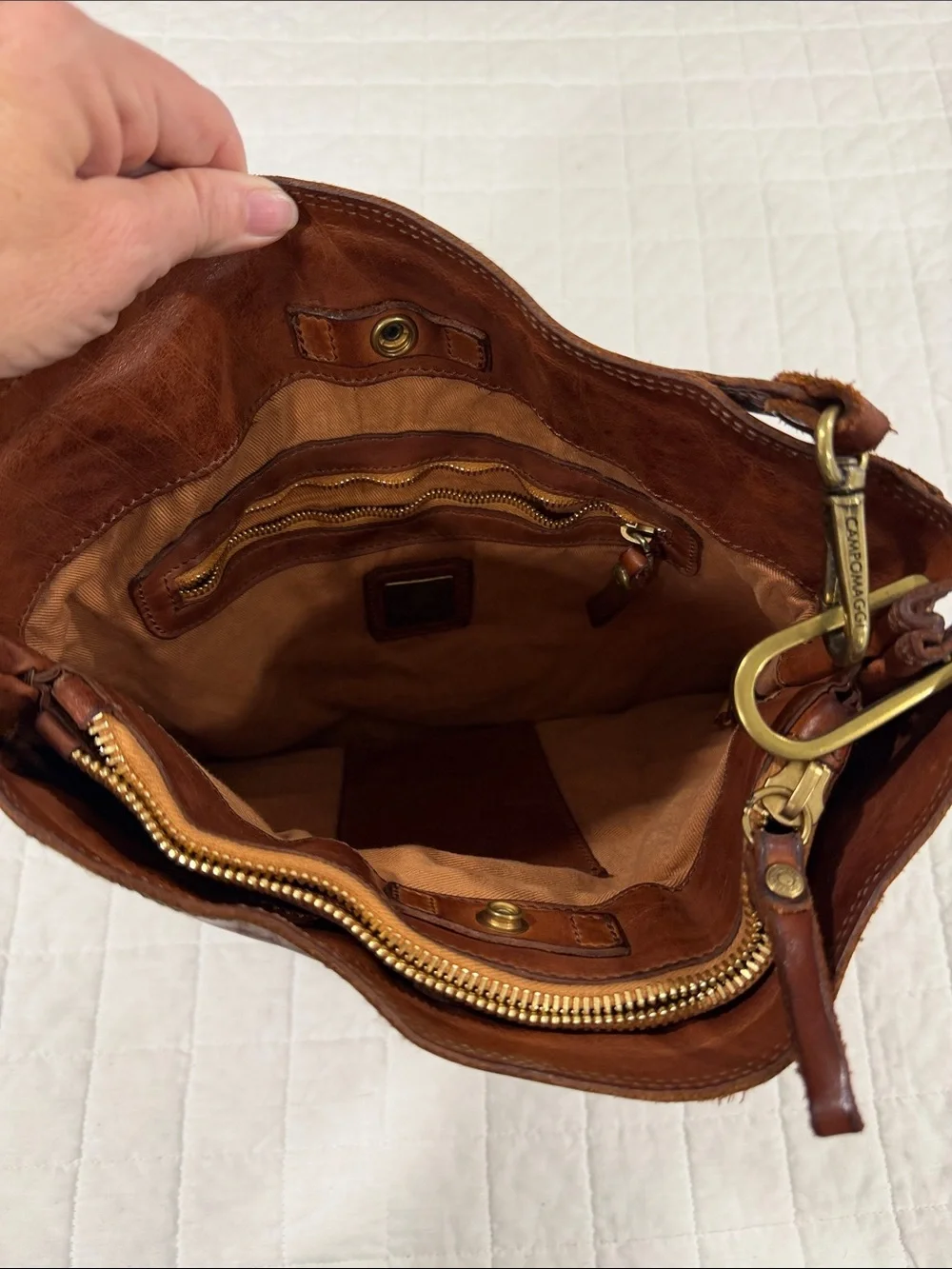 CAMPOMAGGI COGNAC Studded Leather Shoulder Bag - Women - Picture 3 of 9
